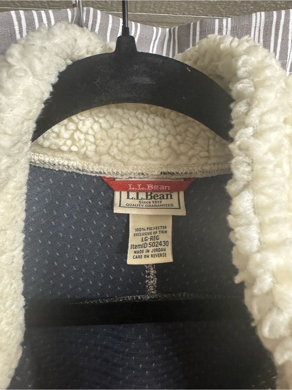 L.L. Bean Cream Sherpa Fleece Vest with Navy Trim and Yellow Accents - Picture 9 of 10
